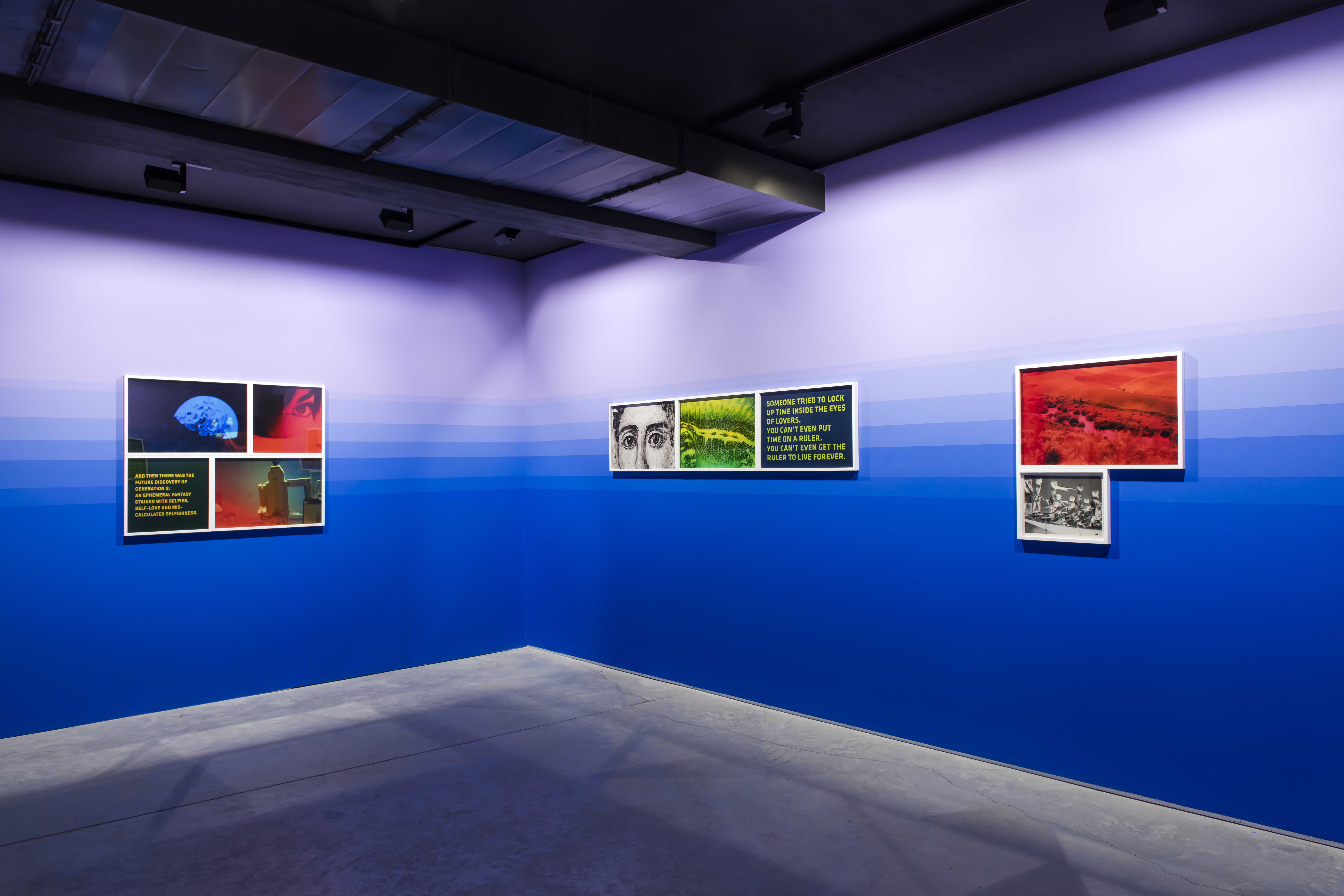 An Escalator Descending Towards Mysterious Time Machines