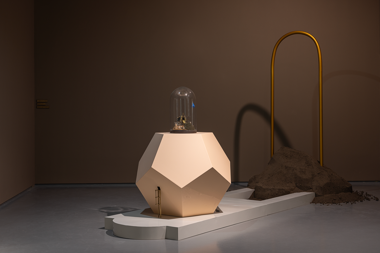 T E R R A  N U L L I U S : Harvesting Gravity